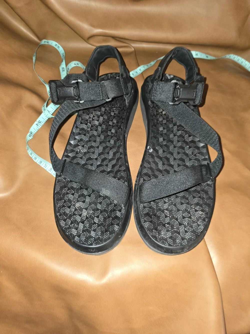 Mens Size 13 Danner Black Strappy Sport Sandals